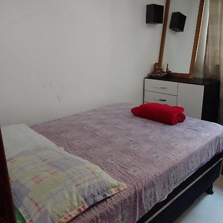 Quarto Casal Em Casa Familiar Apartment Florianópolis Exterior foto